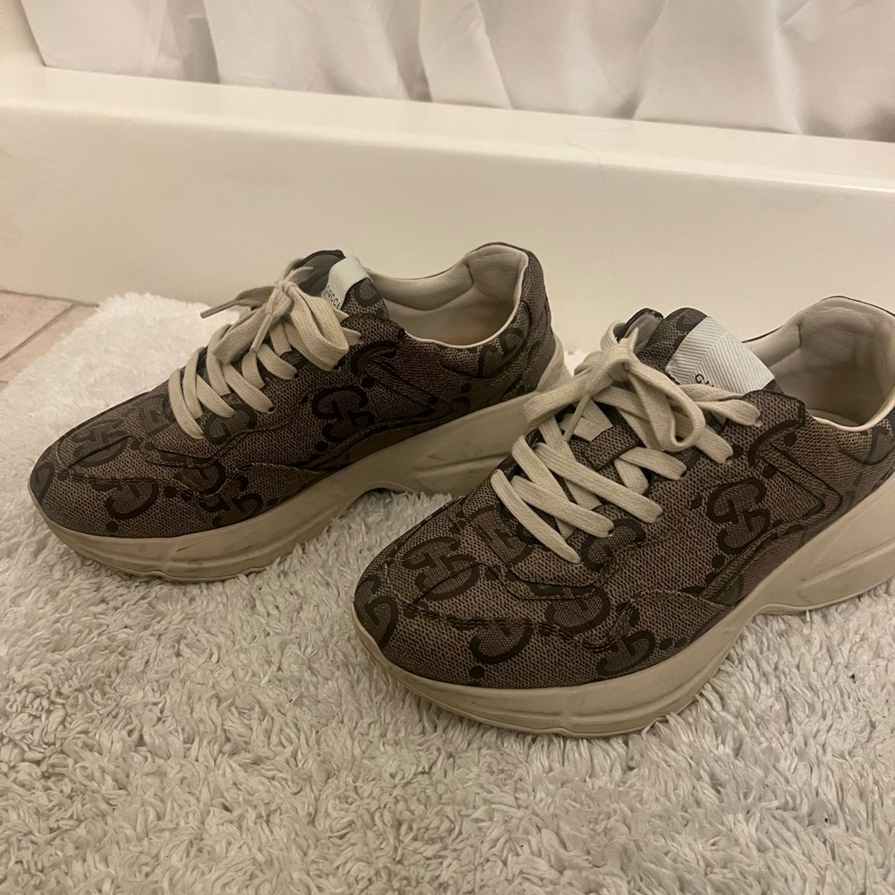 Gucci 100 rhython sneaker beige monogram
